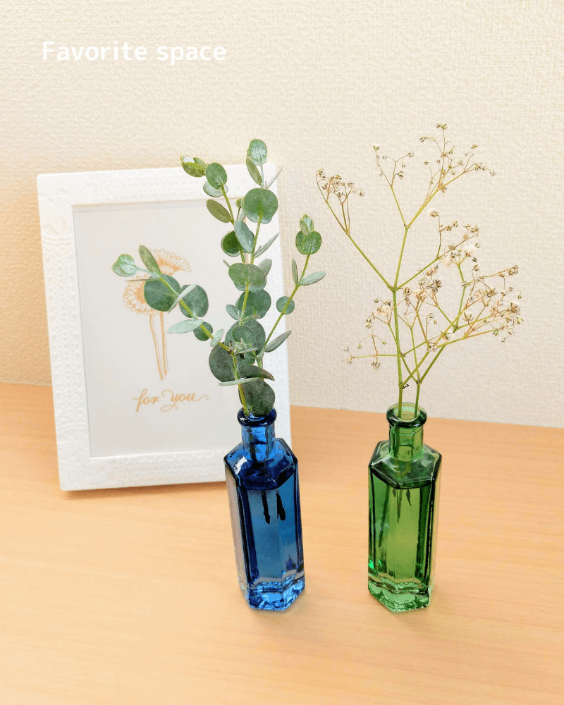 100均 ダイソー セリアの花瓶で安くおしゃれに花を飾る Favorite Space