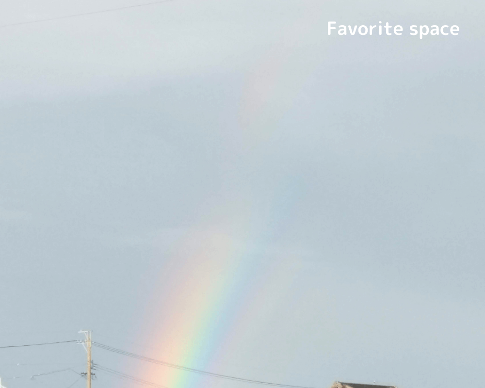 虹の出た空の画像